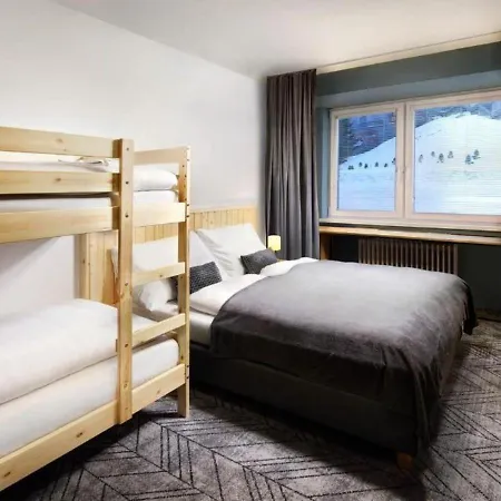 Hotel Ski فندق ديمانوفْشكا دولِنا