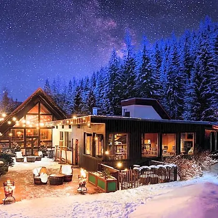 Otel Hotel Ski 2*