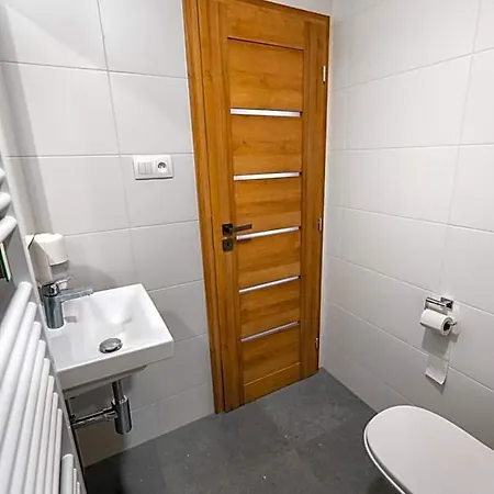 Otel Hotel Ski 2*