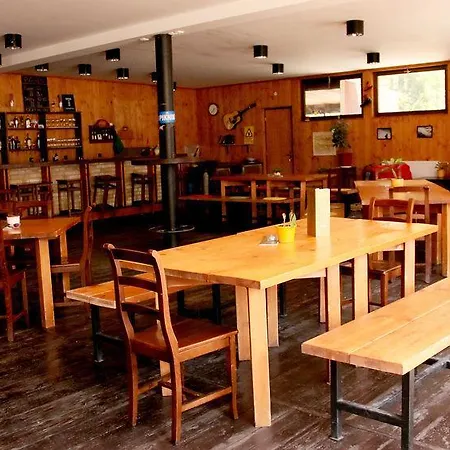 فندق Hotel Ski 2*