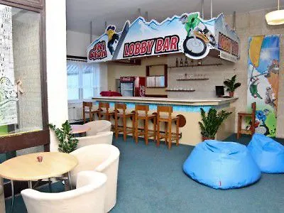 Hotel Ski 2* ديمانوفْشكا دولِنا